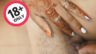 Mousumi Ko Ghar Mein Choda Desi Sex XXX With Tution Teacher With Clear Dirty Talk Hindi Audio